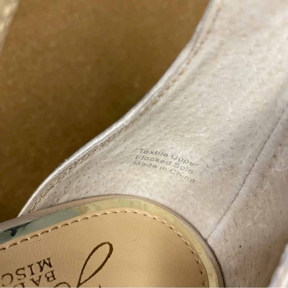 Jewel Badgley Mischka Cream Heels with Crystal Embellishments - Picture 12 of 13